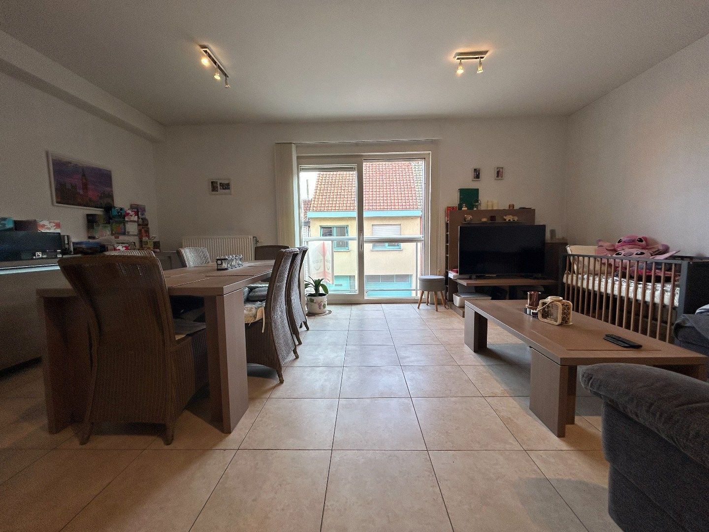 ✨ TE KOOP – 1-slaapkamer appartement in hartje Waregem ✨ foto 3