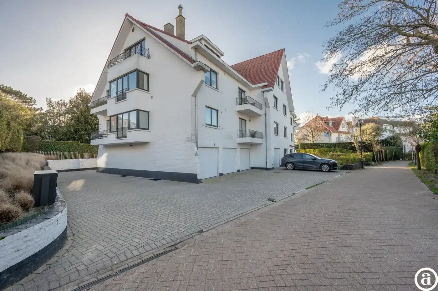 Stijlvol gerenoveerd appartement nabij het Dominicanenkerkje. foto 18