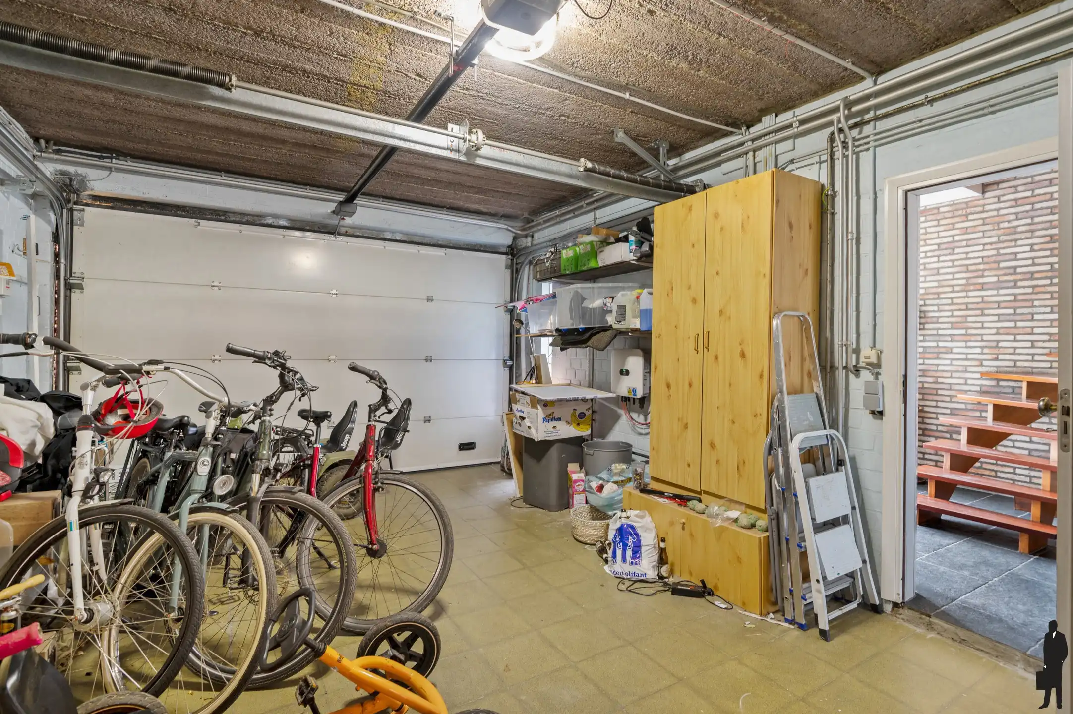 Welgelegen zeer energiezuinige woning met 5 slpks en Z-tuin foto 19