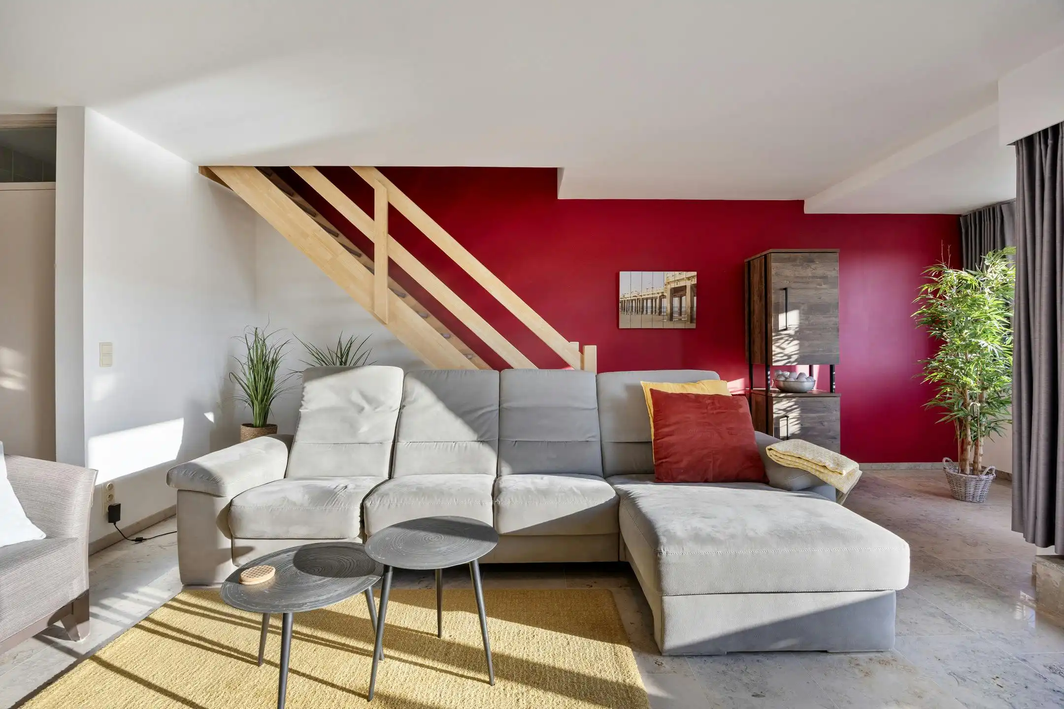 Lichtrijk duplex appartement te koop in Blankenberge foto 3