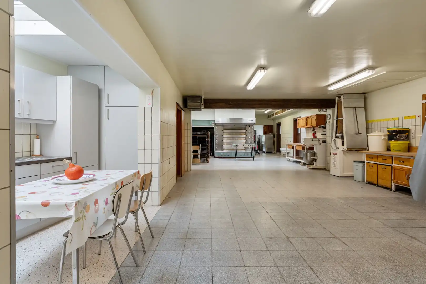 Karaktervol pand met voormalige bakkerij in het centrum van Kortenaken foto 15