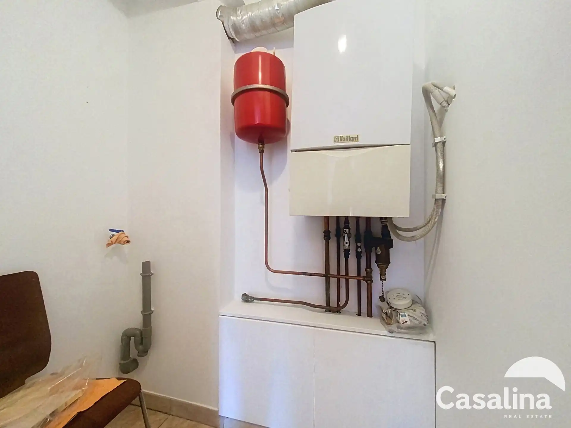 Aan de grens van WOLUWE, 2 slaapkamer appartement met terras foto 10