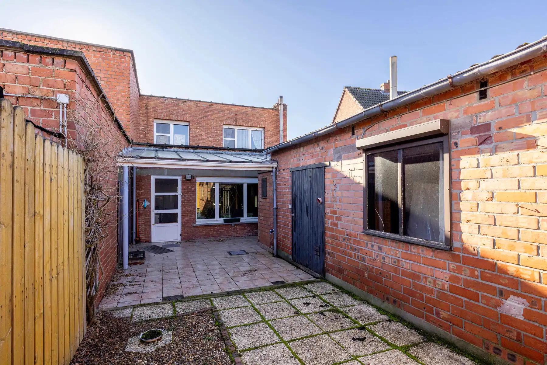 Te renoveren woning met 3 slpk, inpandige garage en tuin foto 21