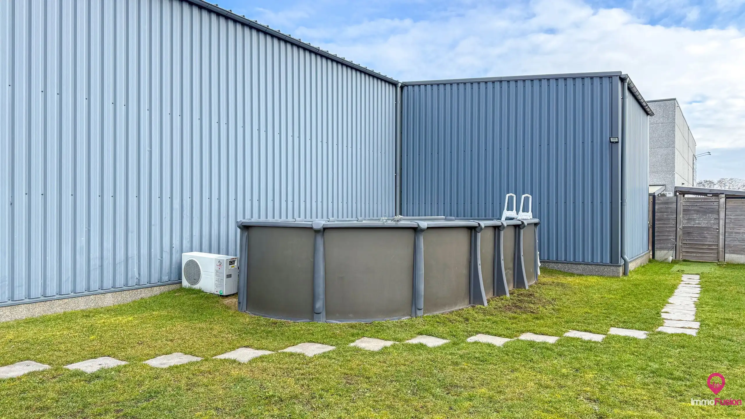 Veelzijdig industrieel pand met ruime woonst en zonnepanelen foto 63