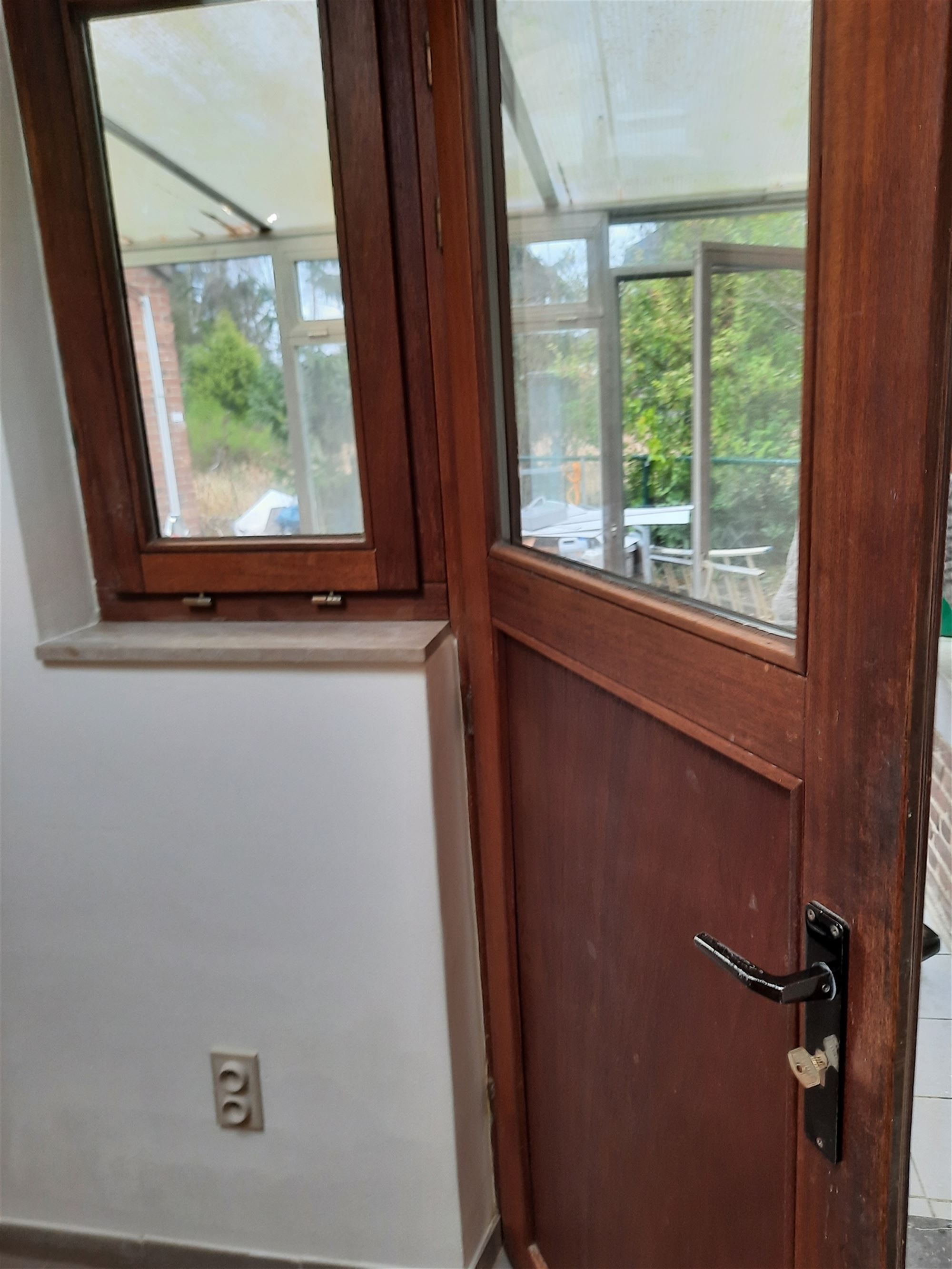 Vrijstaande woning op toplocatie in Genk foto 21