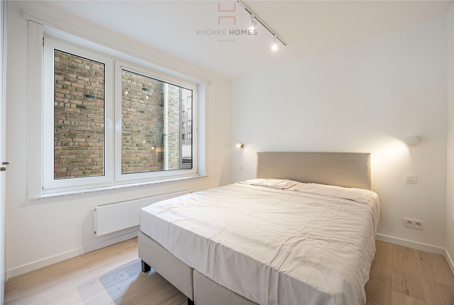 Zonnig, gerenoveerd appartement met zijdelings zeezicht aan het Lichttorenplein foto 11