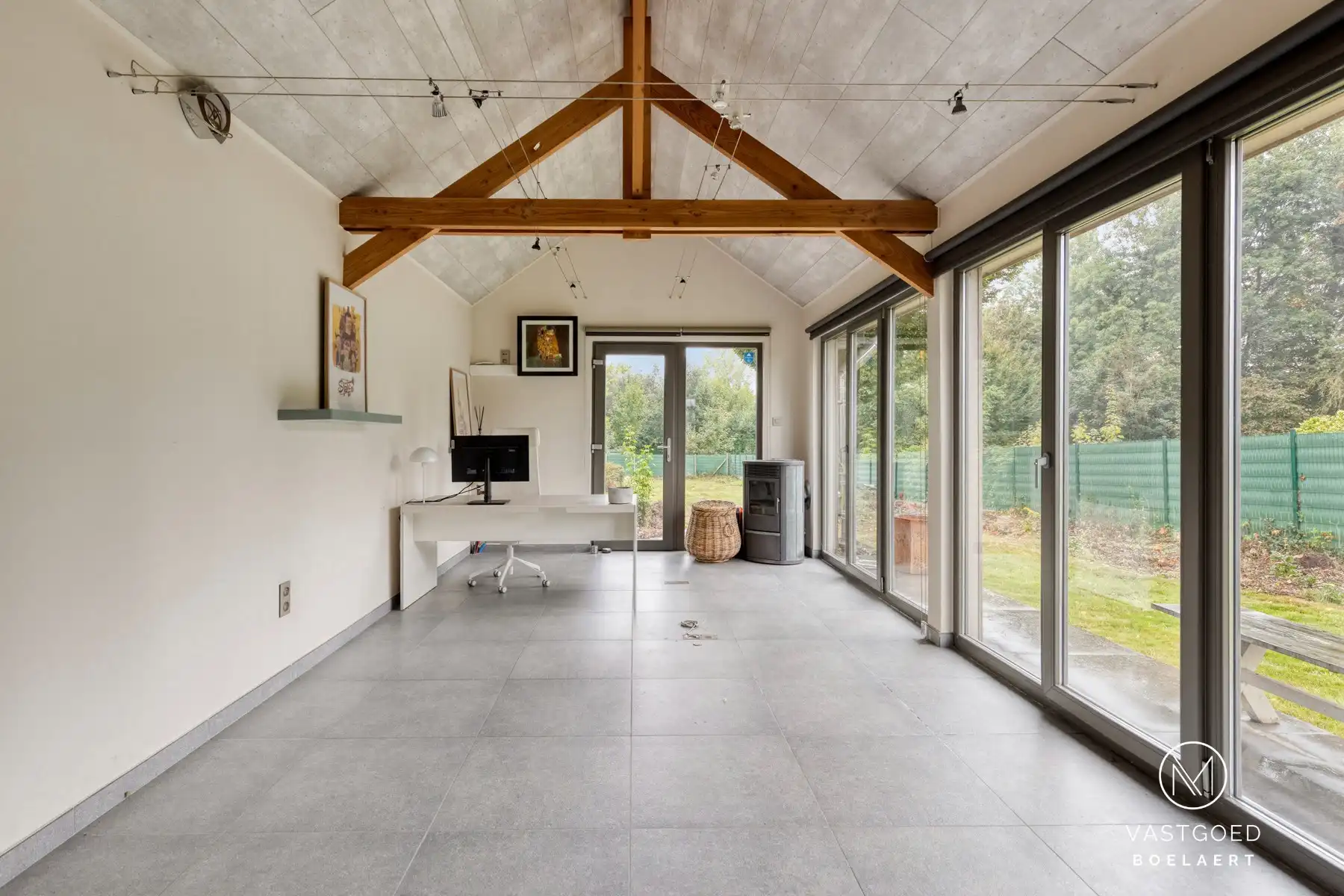 Volledig gerenoveerde woning met idyllische tuin en polyvalent bijgebouw in Aspelare foto 29