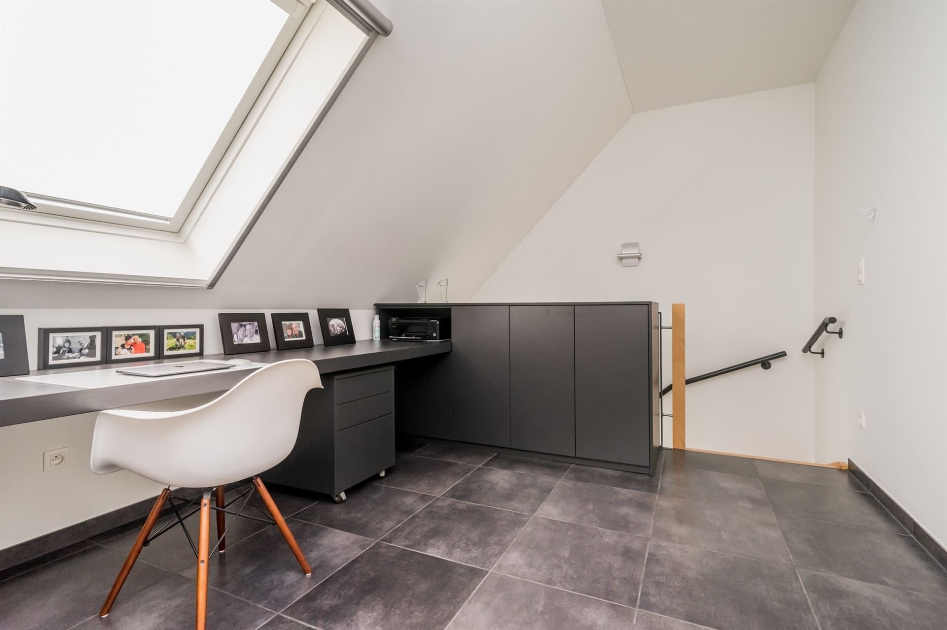 Uitzonderlijk duplex appartement met 2 slaapkamers en zonneterras. foto 15