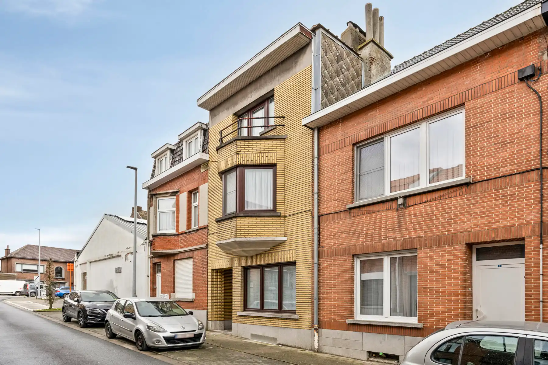 Ruime woning met 4 slaapkamers nabij centrum foto 28