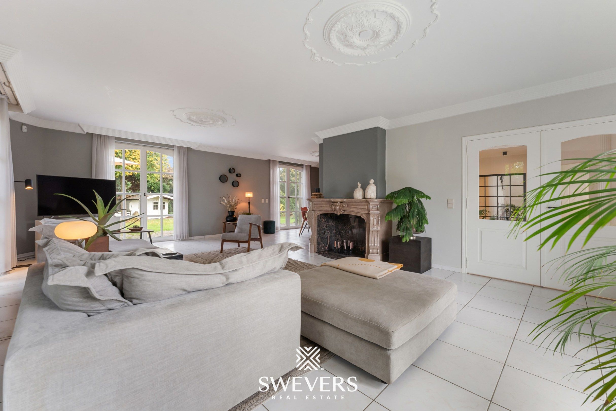 Klassieke villa op royaal perceel foto 7