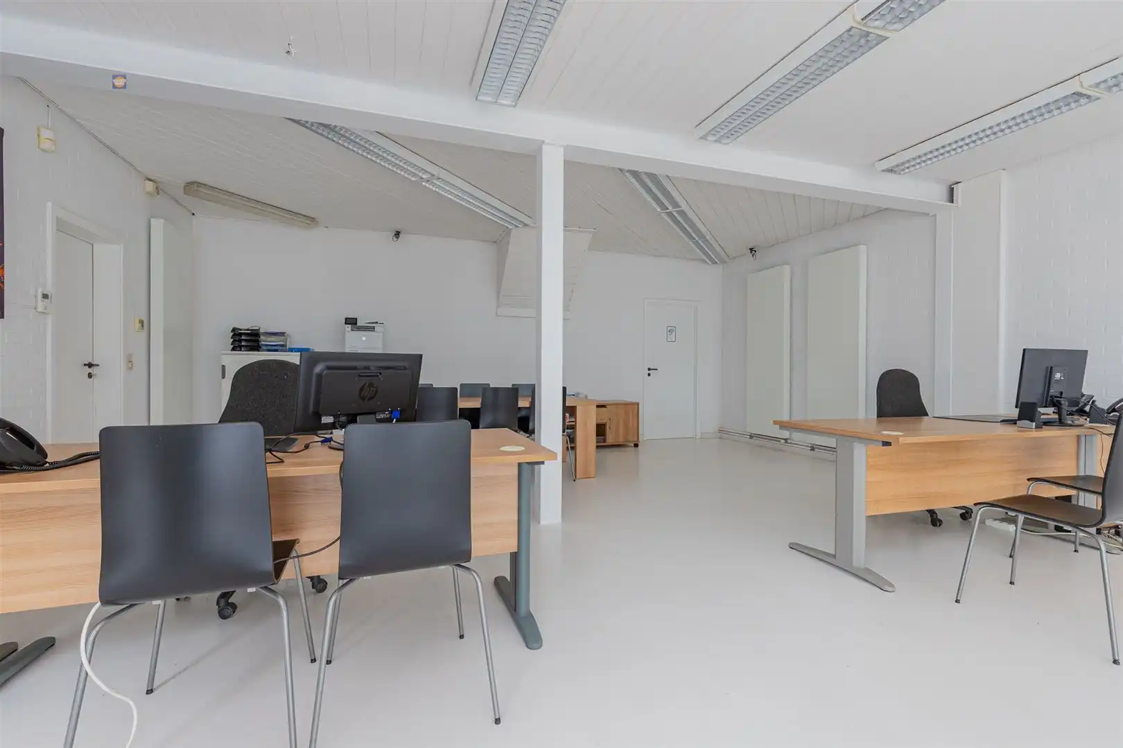 Gebouw voor gemengd gebruik  foto 3