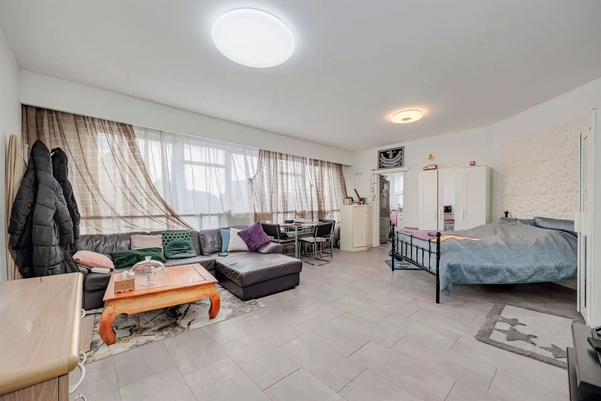 Gerenoveerde studio op toplocatie aan het Centraal Station foto 2