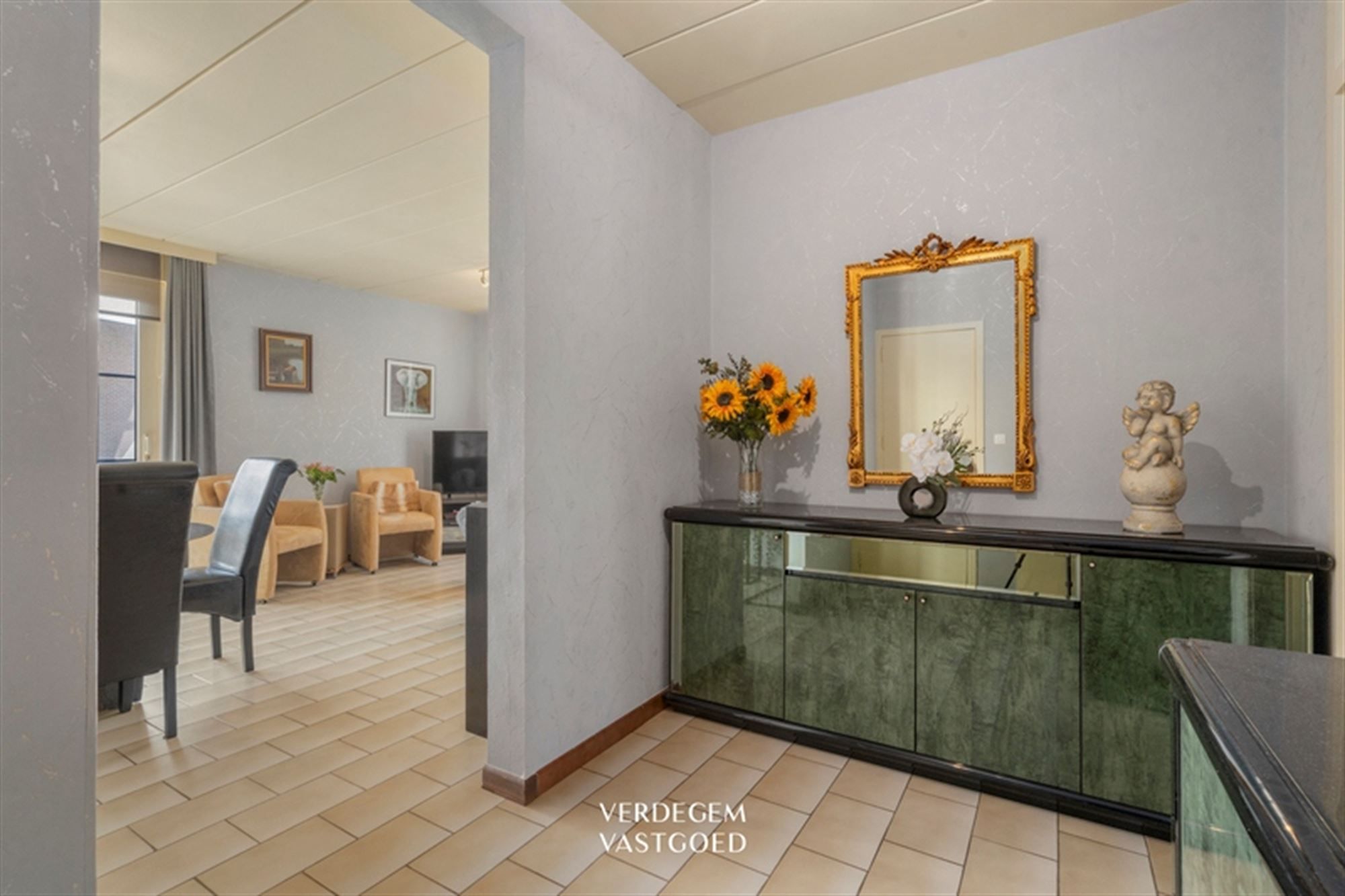 Knap 2 slaapkamer appartement met 2 terrassen en garage foto 5