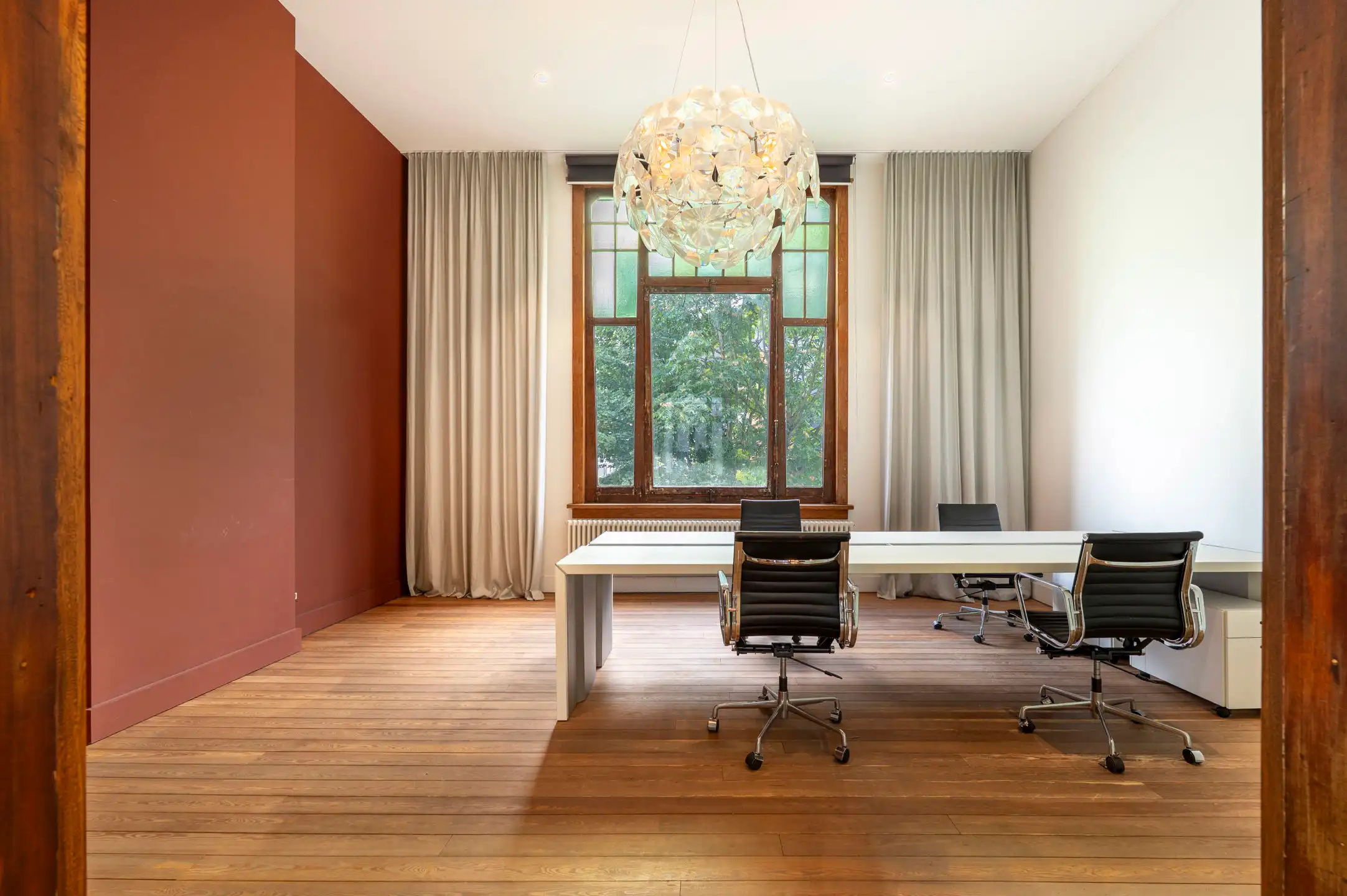 ANTWERPEN - Architecturaal Art Nouveau-pand top gerenoveerd foto 6