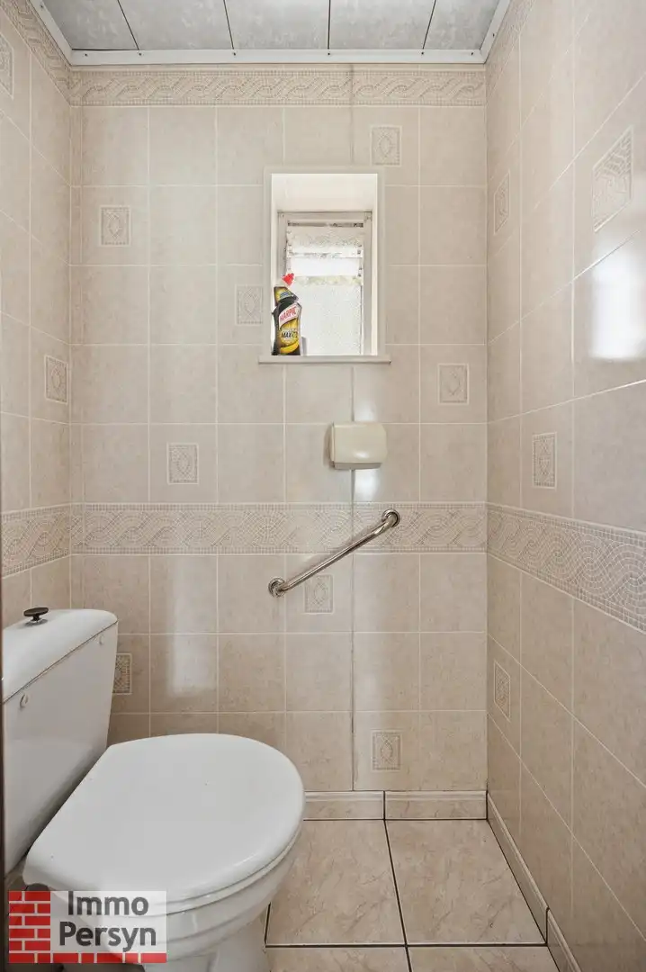 Charmante vrijstaande jaren 50 woning met oprit en tuin foto 17