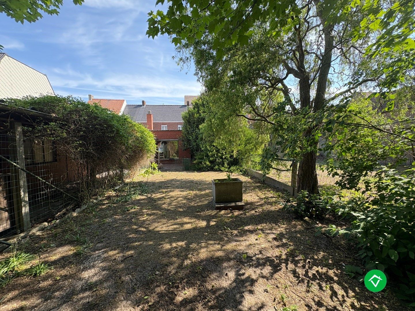 Unieke ruime eigendom op 10a grond met voormalige handelsruimte in centrum Koekelare foto 22