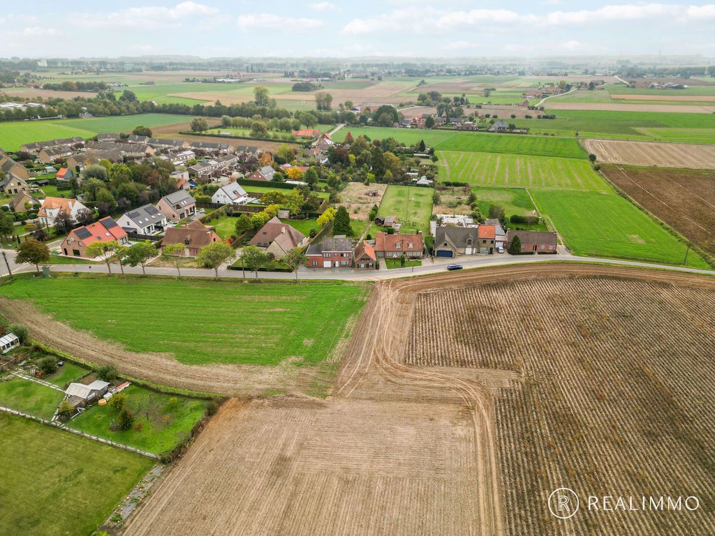 Landelijk gelegen renovatieproject te St-Denijs foto 14