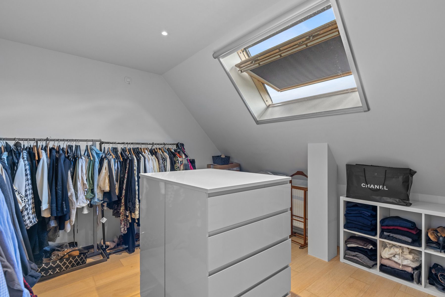 Ruime duplex met 3 slk centrum Heule! foto 11