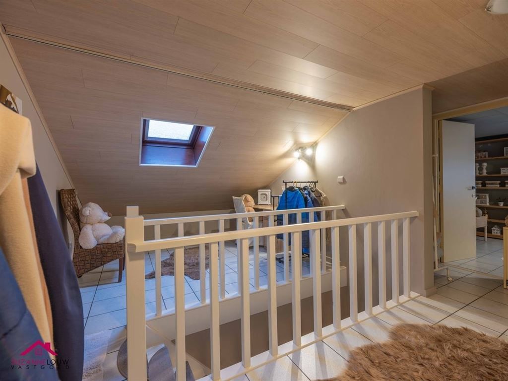 Charmante, vrijstaande woning foto 32