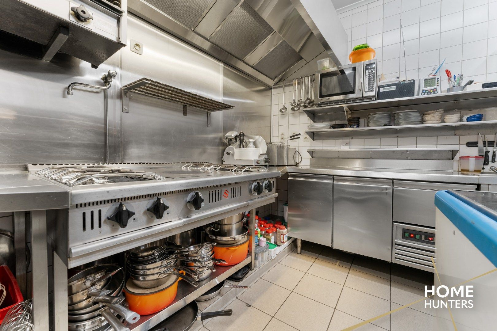 Uniek restaurant met luxueuze woonst in hartje Ieper foto 17