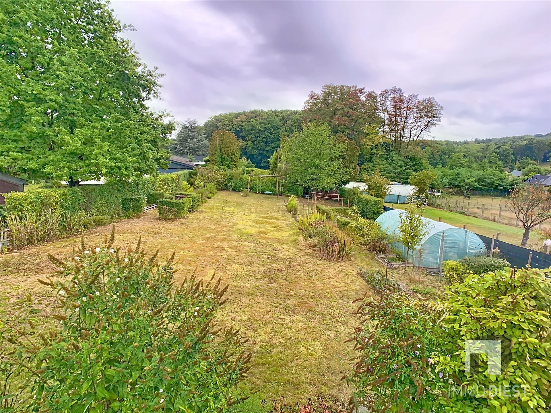 Charmante gerenoveerde woning met 4 slpkmrs foto 19
