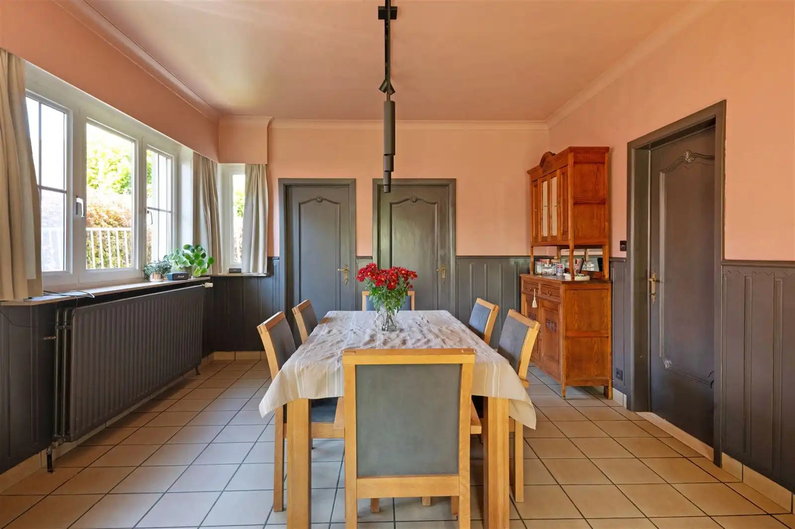 Perfect gelegen droomwoning met ruime tuin in Oosterzele foto 5