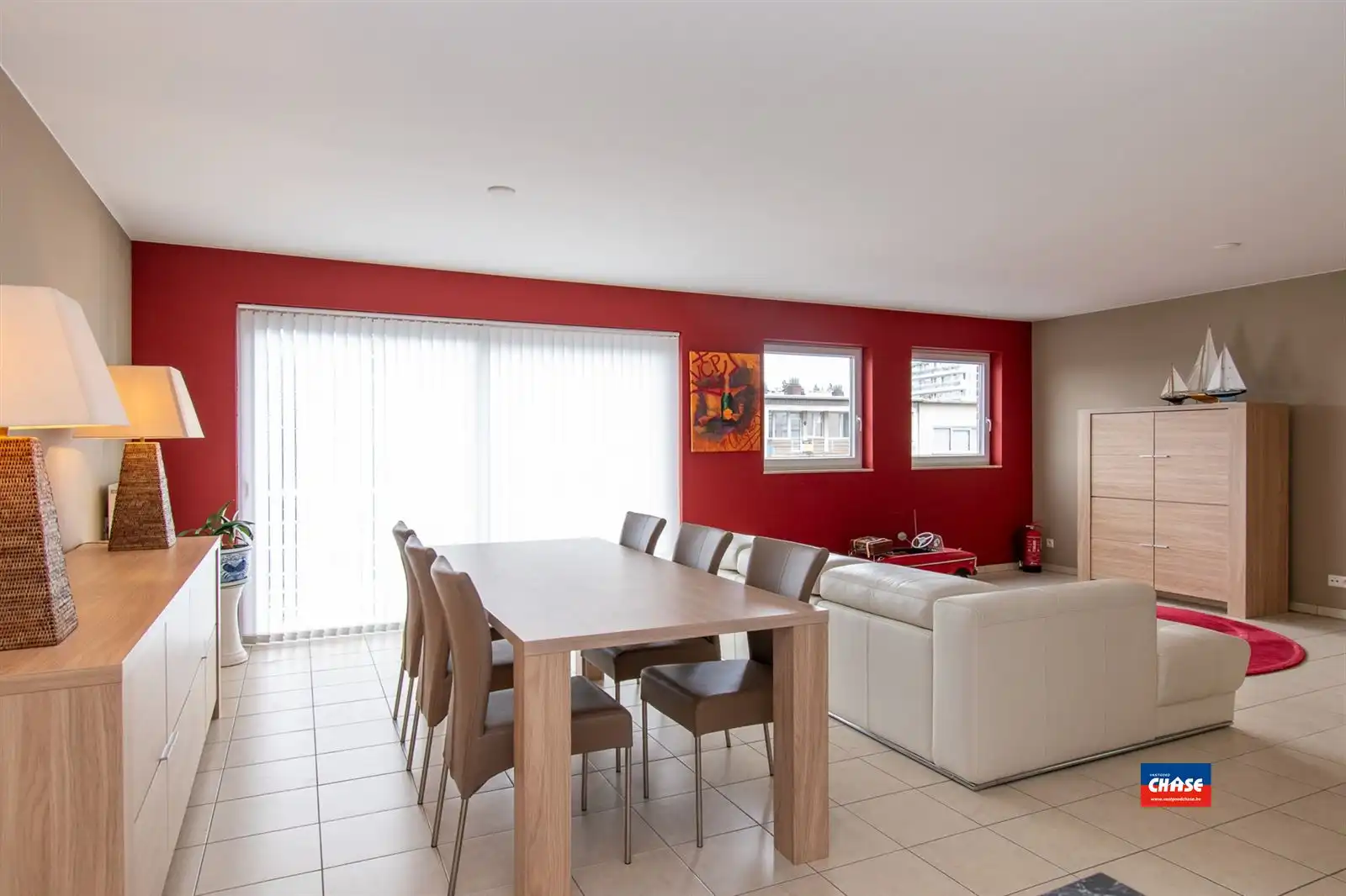 Ruim appartement met 2 slpks + P  foto 4