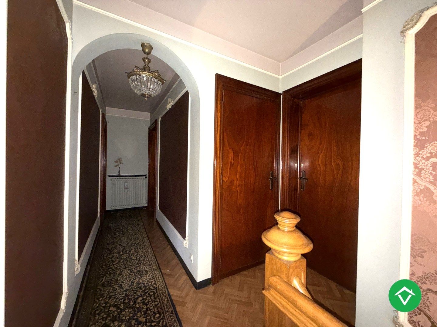 Karaktervolle, stevige woning met 4 slaapkamers, tuin en garage in centrum Roeselare foto 15