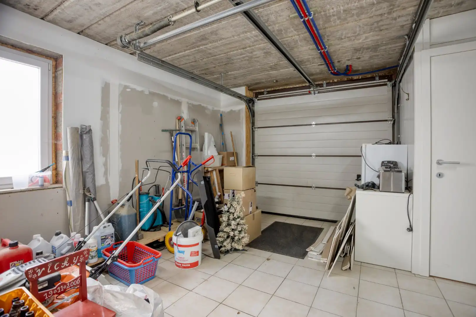 Energiezuinige schrijnwerkerswoning met maatwerk, grote tuin en volledige kelder foto 27