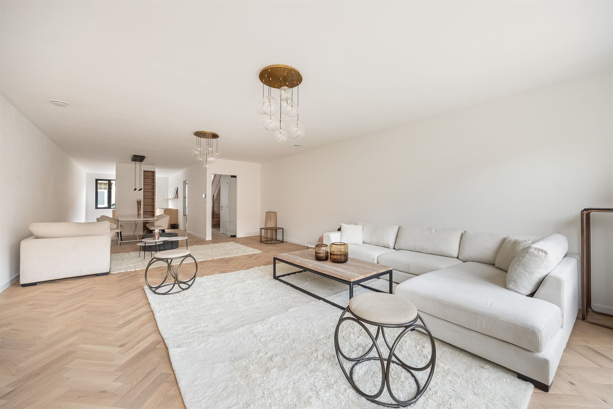 Nieuwbouwwoning met vier slaapkamers en tuin foto 6