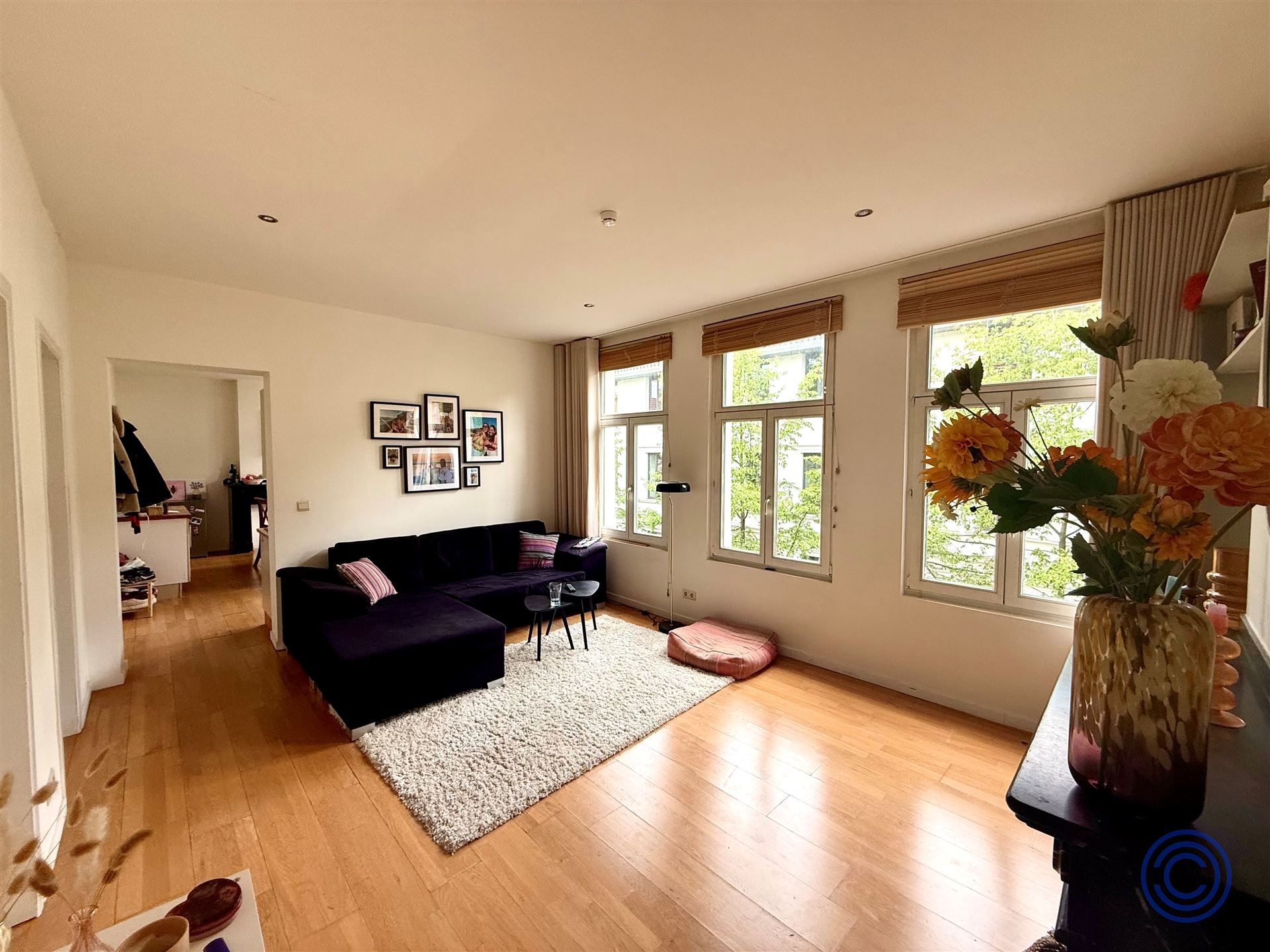 Proper opgefrist 2slpk appartement op TOP locatie foto 3