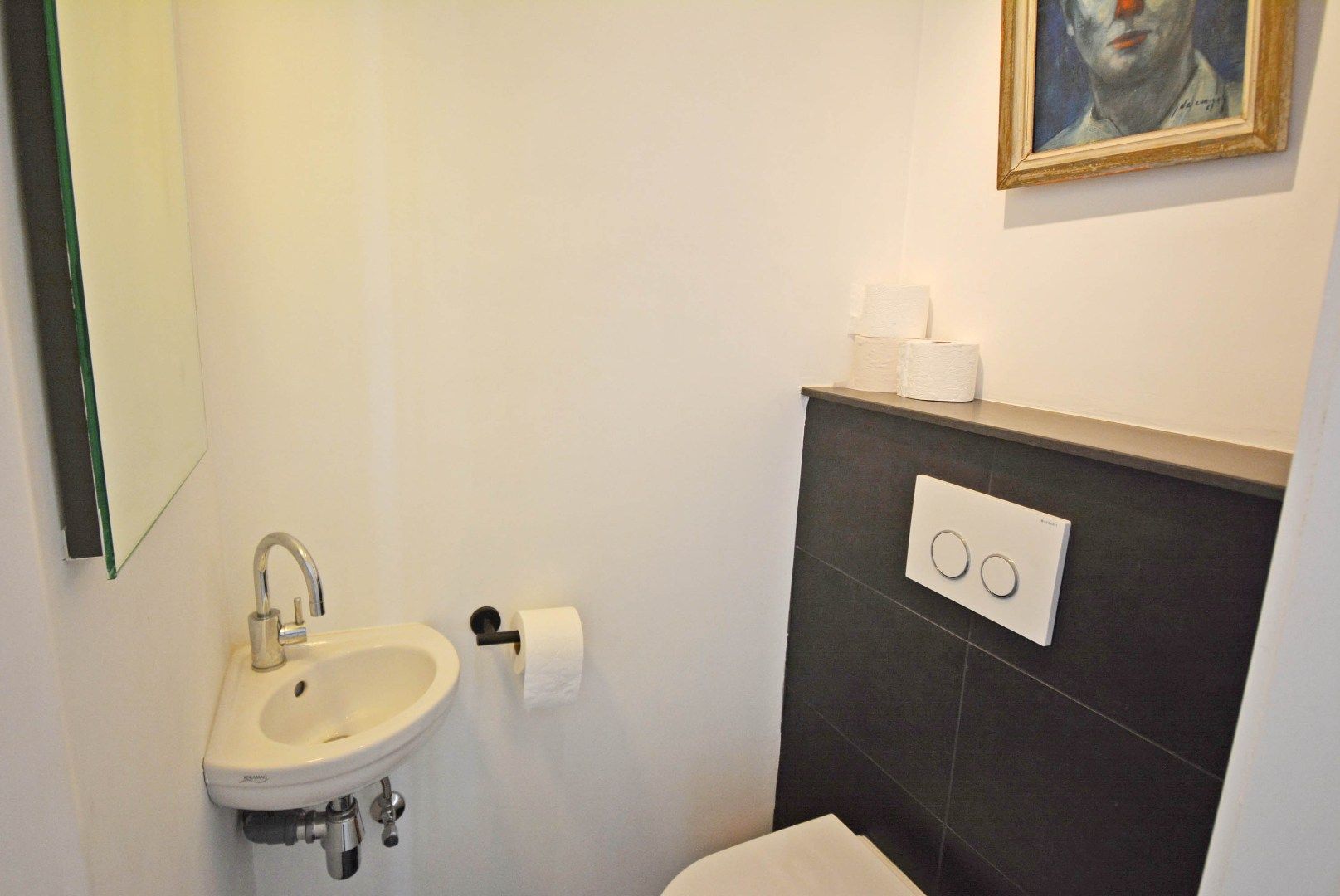 Lichtrijk 2-slaapkamerappartement vlakbij het Casino te Knokke foto 17