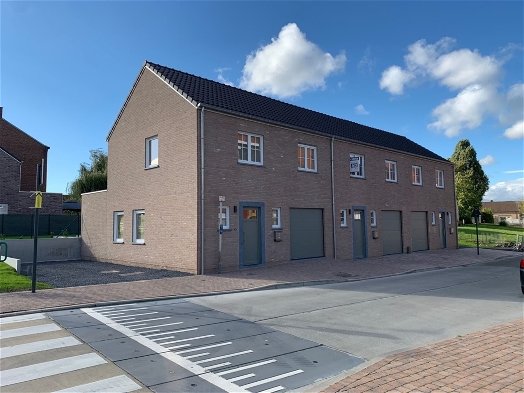 Supergezellige nieuwwoning met  garage en tuin foto 13