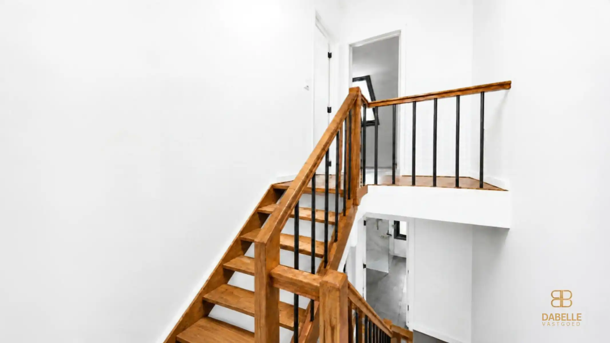 Nieuwbouw woning met tuin in het rustige Leugenberg foto 16