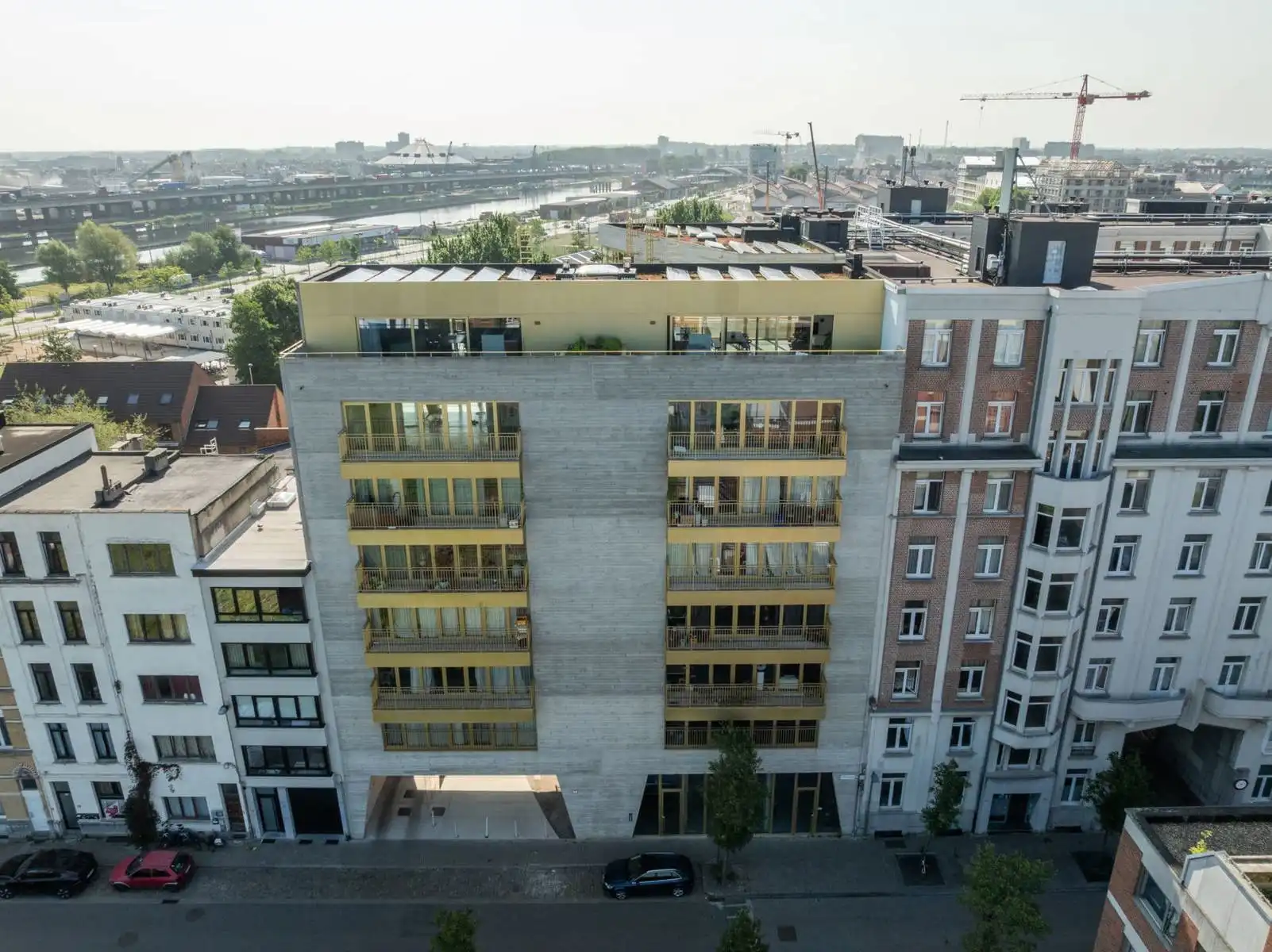 Appartement te huur foto 11