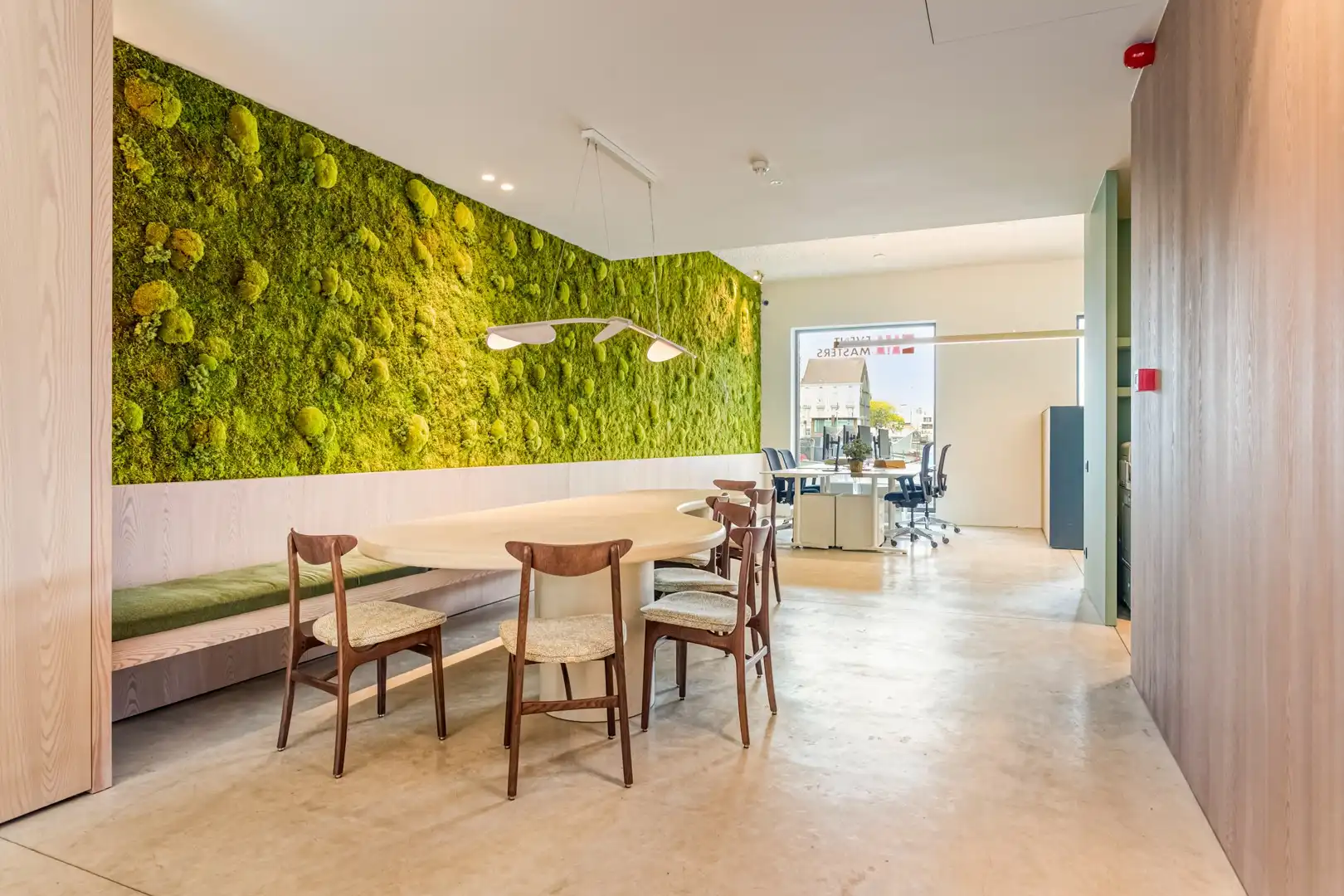 Kantoorruimte van 80 m² te huur bij Buro Bijoux foto {{pictureIndex}}