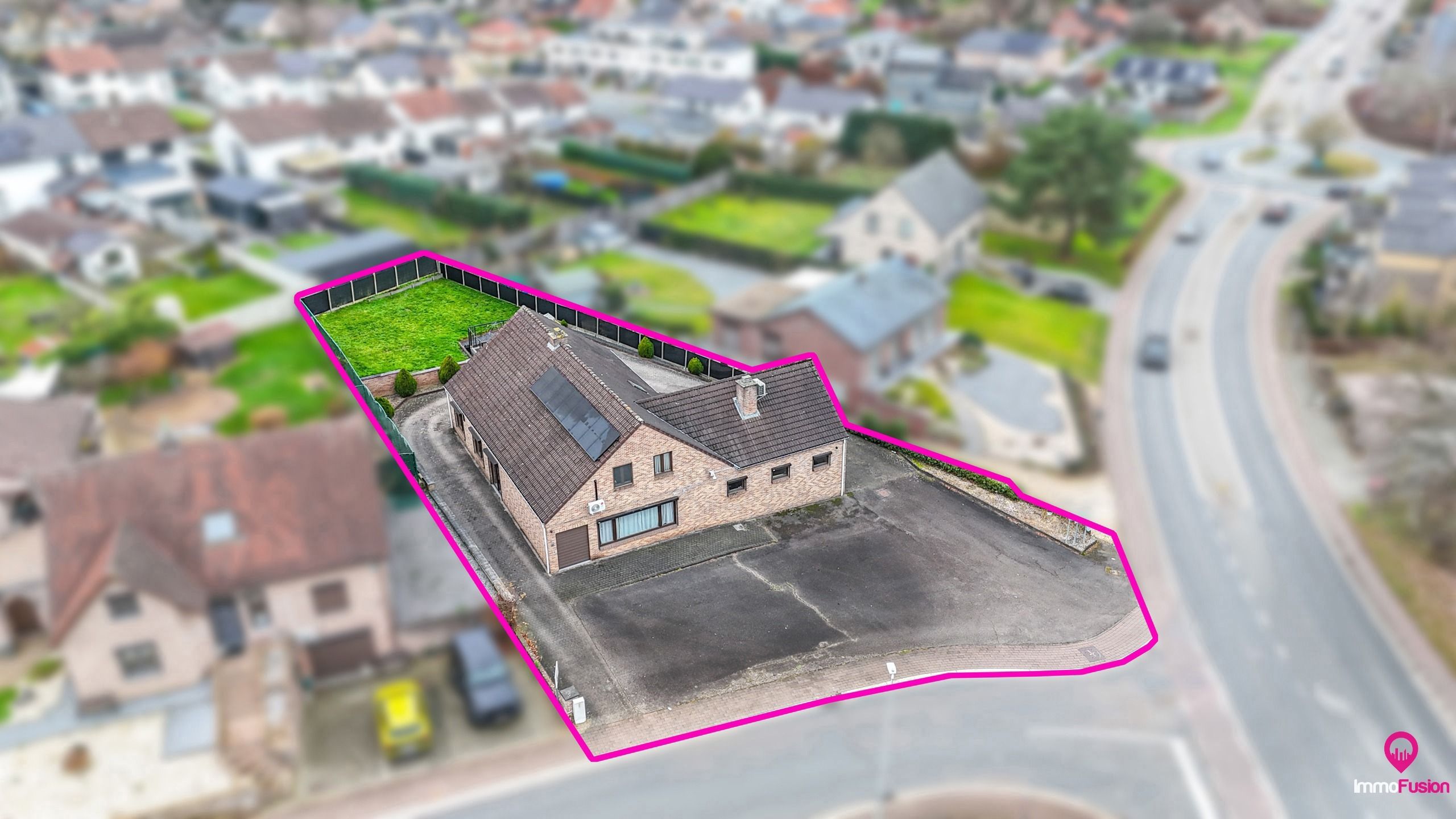 Woning 4 slpk met commerciële vergunning op centrale ligging foto 52