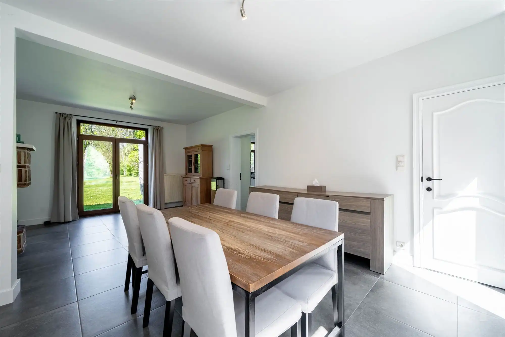 Landelijke woning op een prachtig perceel! foto 6