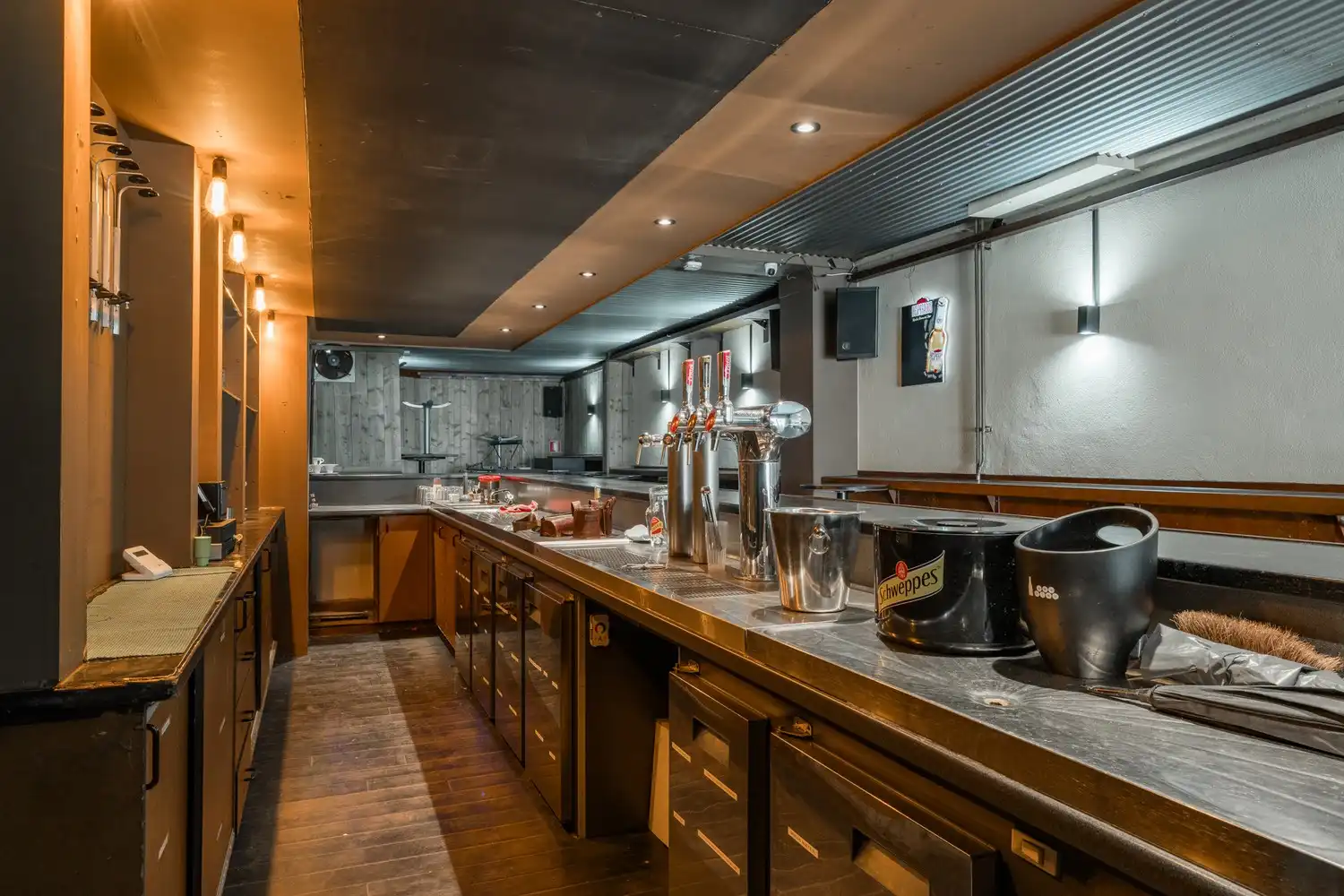 Commerciële ruimte te koop foto 8