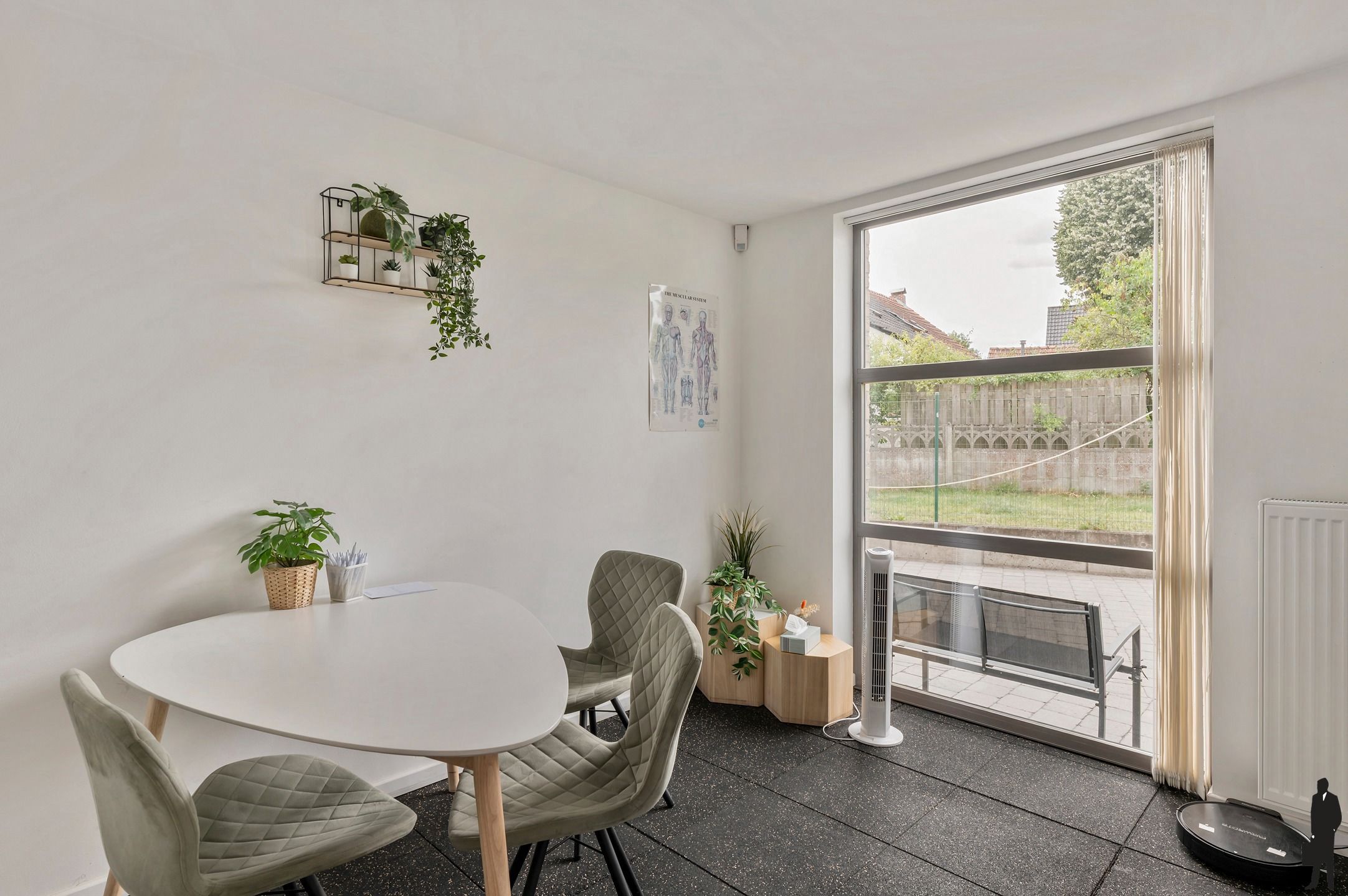 Zeer ruime (502 m²) handelswoonst op toplocatie in Oostmalle foto 12