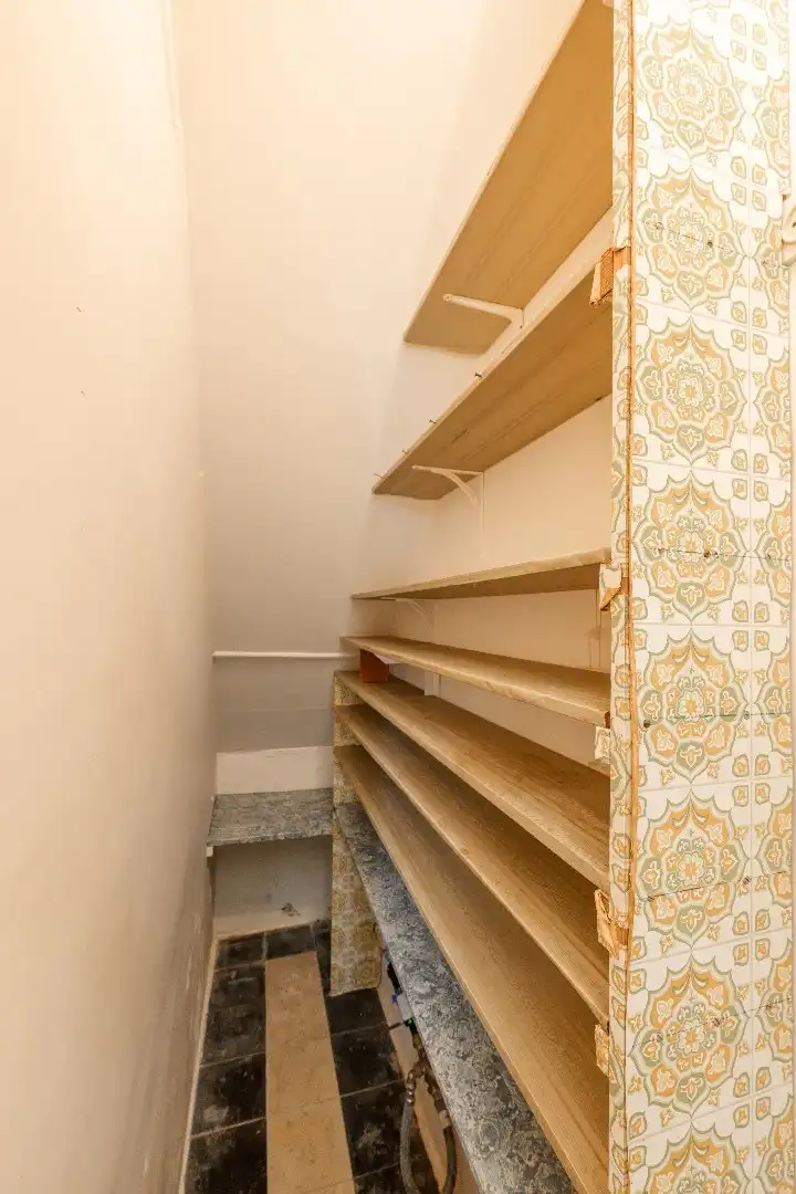 RUSTIG GELEGEN WONING MET DUBBELE GARAGE EN UITWEG!! foto 12