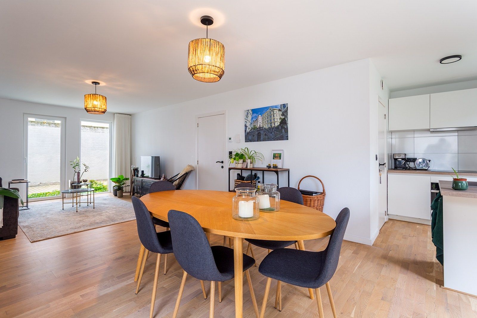 Prachtige gemeubelde woning met tuin foto 16