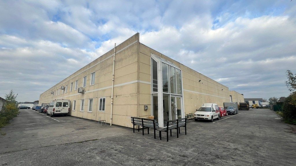 Industrieel terrein te huur Industriepark-Drongen 14 -/05-06 - 9031 Gent