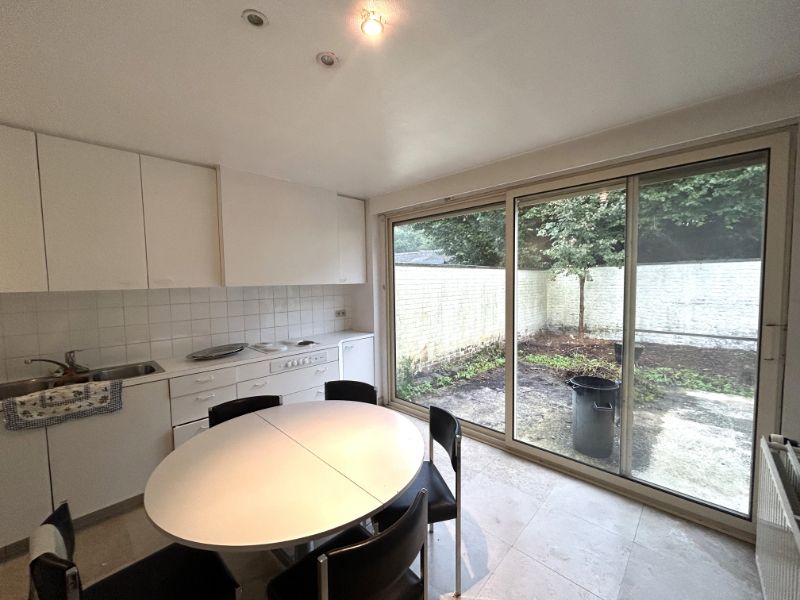 Casco handelsruimte van 398 m² op toplocatie in Merelbeke foto 8