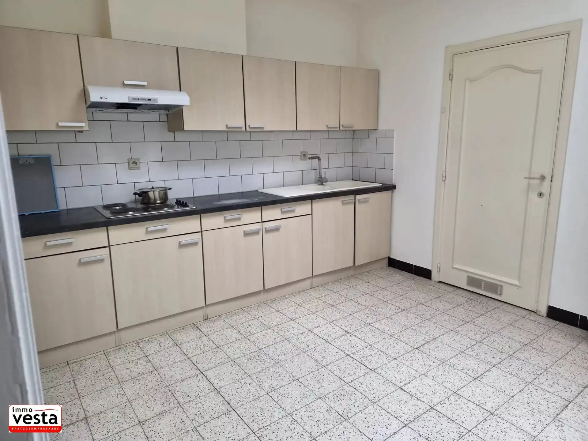 Centraal gelegen rijwoning met 3 slaapkamers foto 5