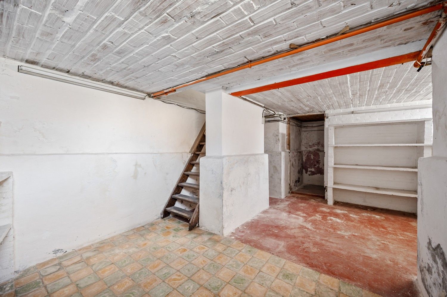Ruime woning met 4slaapkamers en zonnige tuin in Ranst! foto 16