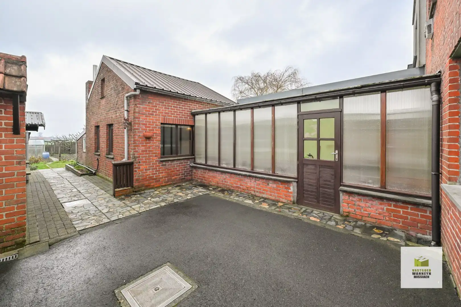 Te renoveren woning met 3 slpk, grote tuin en landelijk vergezicht op 608m2 foto 17