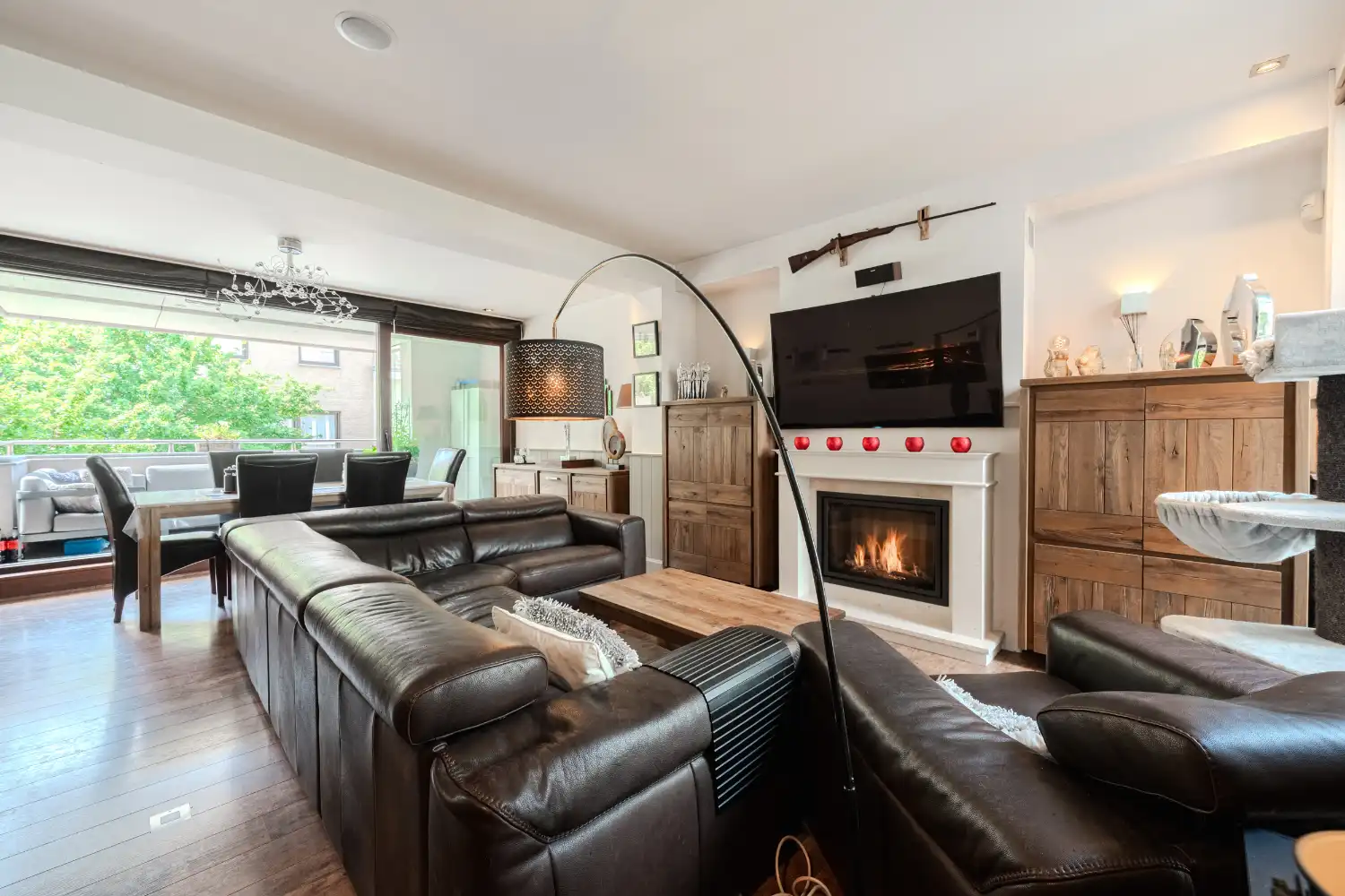 Ruim duplex appartement met 2 slaapkamers. foto 7