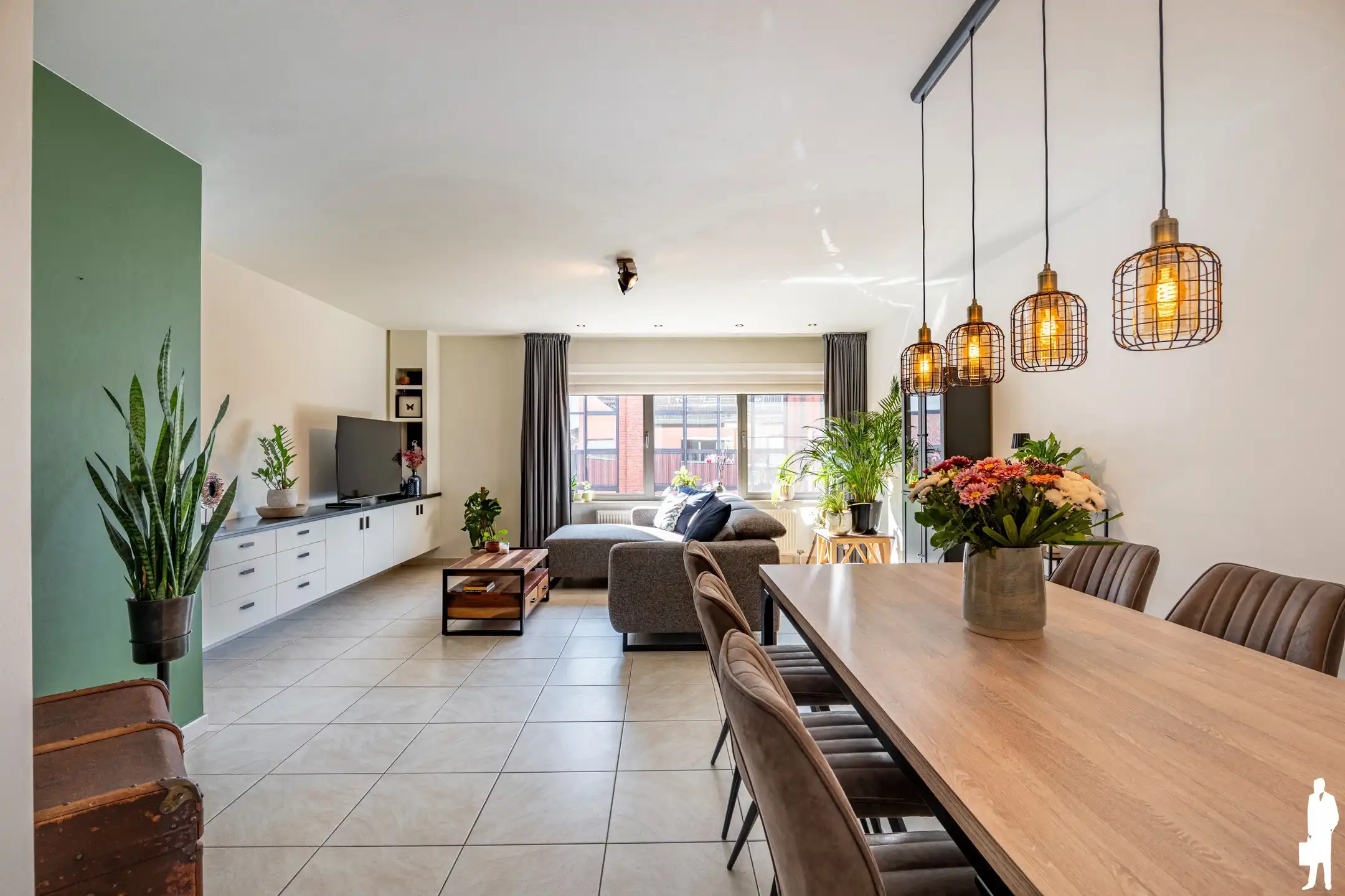 Uitstekend ruim appartement met 2 grote slaapkamers en terras foto 5