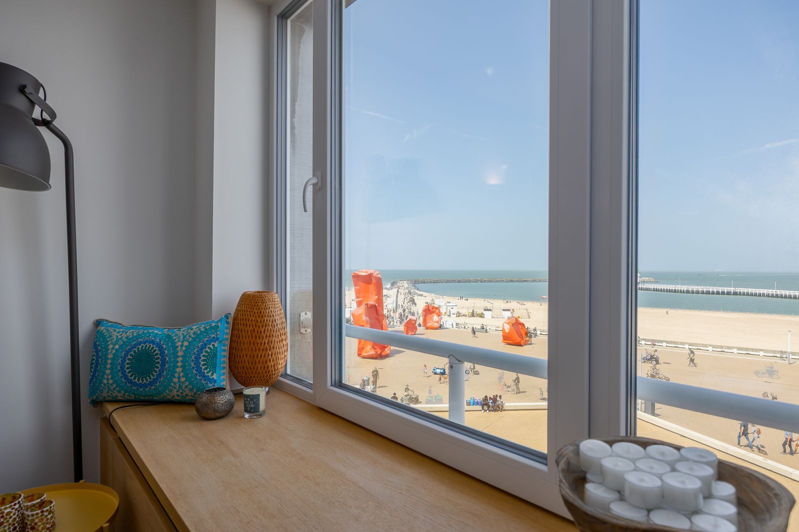Luxueus én royaal appartement met 2 slpk waar u geniet van frontaal zeezicht foto 15